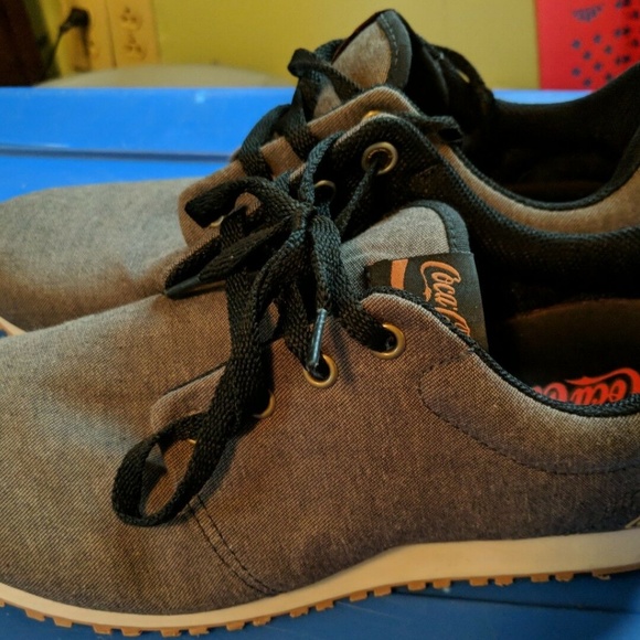 Hard To Find Coca-Cola Shoes Made In Brazil Size 9 - Picture 5 of 6